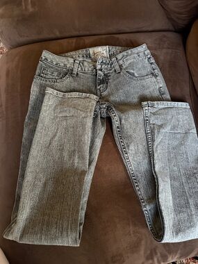 American Rag Women's Light Grey Skinny Jeans